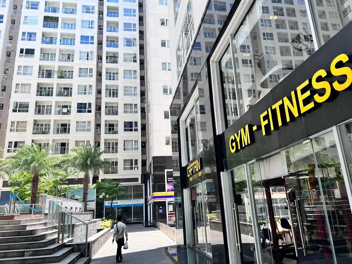 Apartment Sky Center Thap A Gan San Bay Tan Son Nhat Ho Chi Minh City