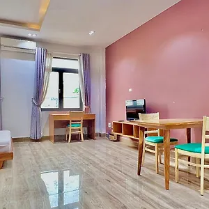 Sg Summer Homestay ホーチミン市