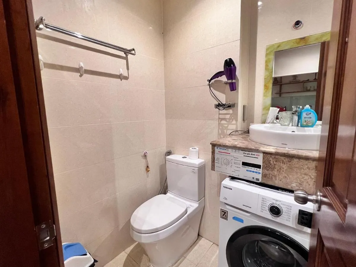 Apartment Sky Center Thap A Gan San Bay Tan Son Nhat Ho Chi Minh City