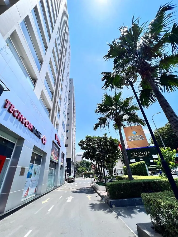 Apartment Sky Center Thap A Gan San Bay Tan Son Nhat Ho Chi Minh City Vietnam